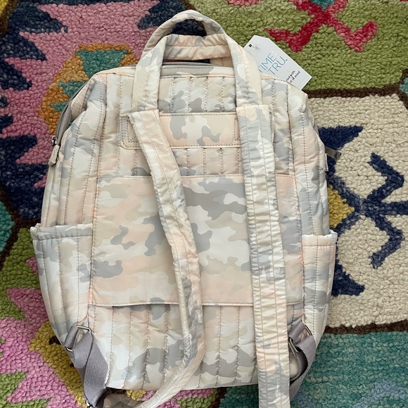 Backpack - Picture 2 of 4